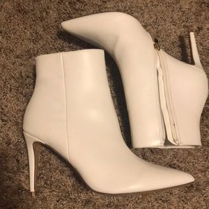 NWOT white booties